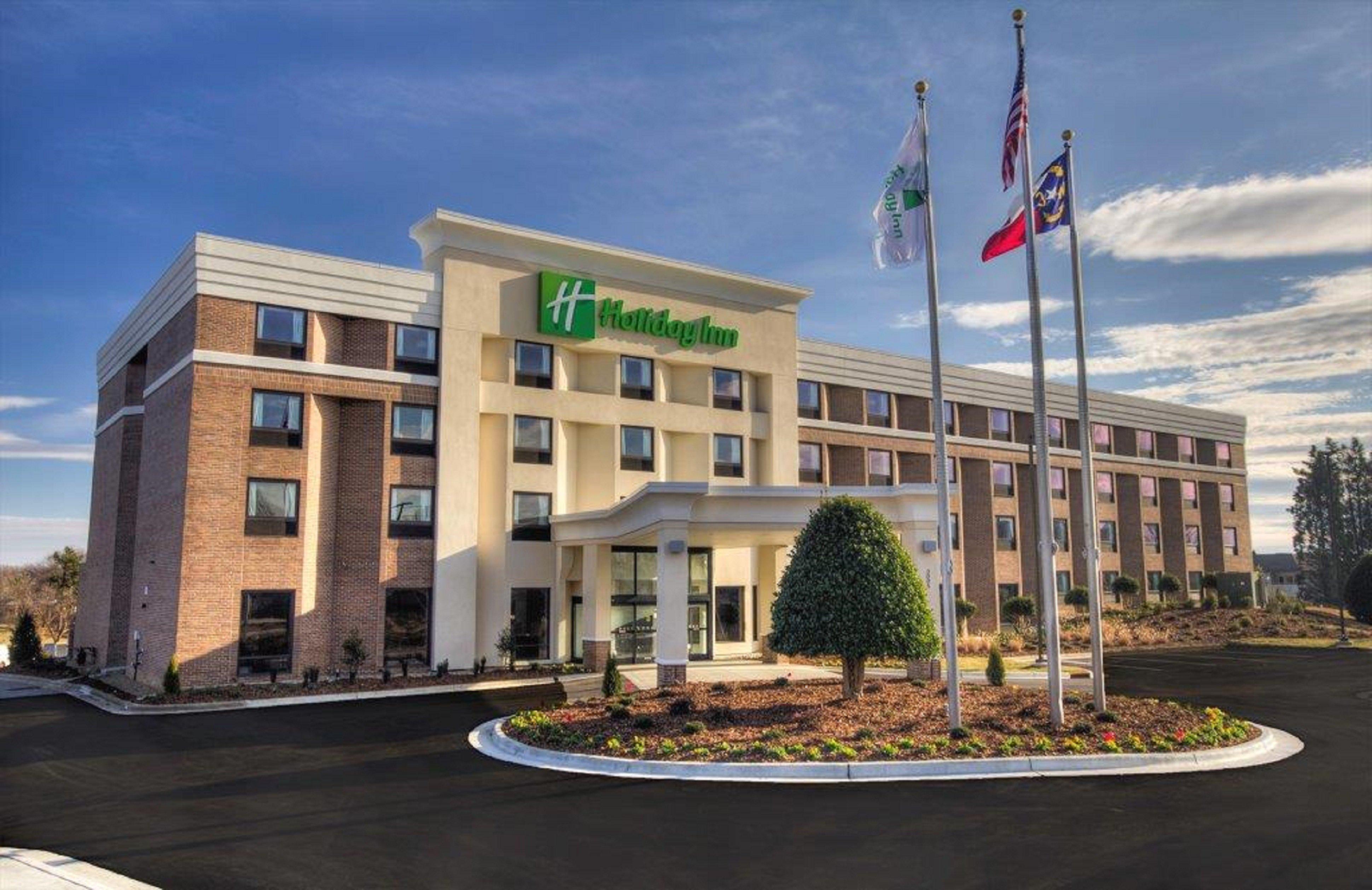 Holiday Inn Greensboro Coliseum, An Ihg Hotel Екстериор снимка