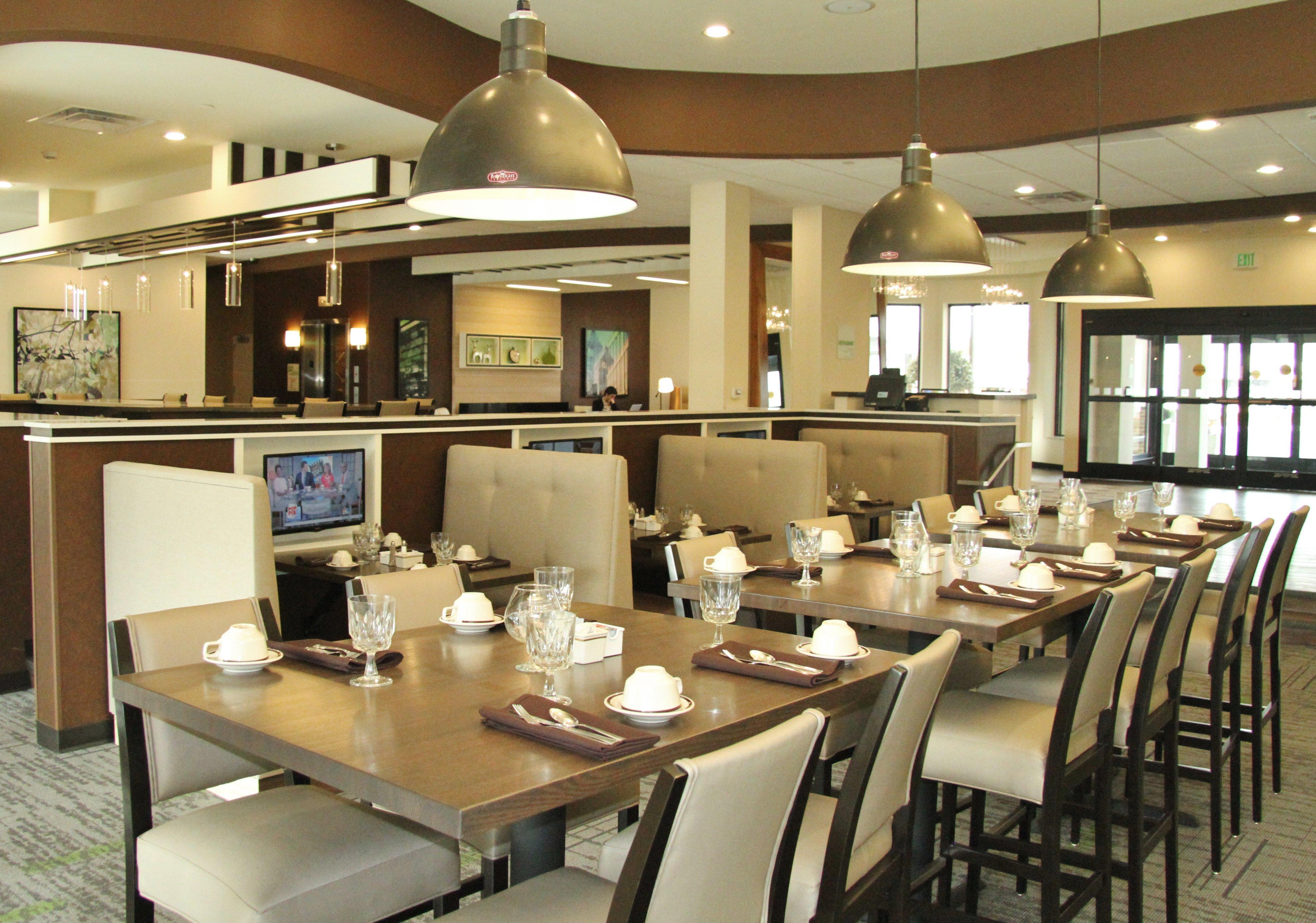Holiday Inn Greensboro Coliseum By Ihg Екстериор снимка