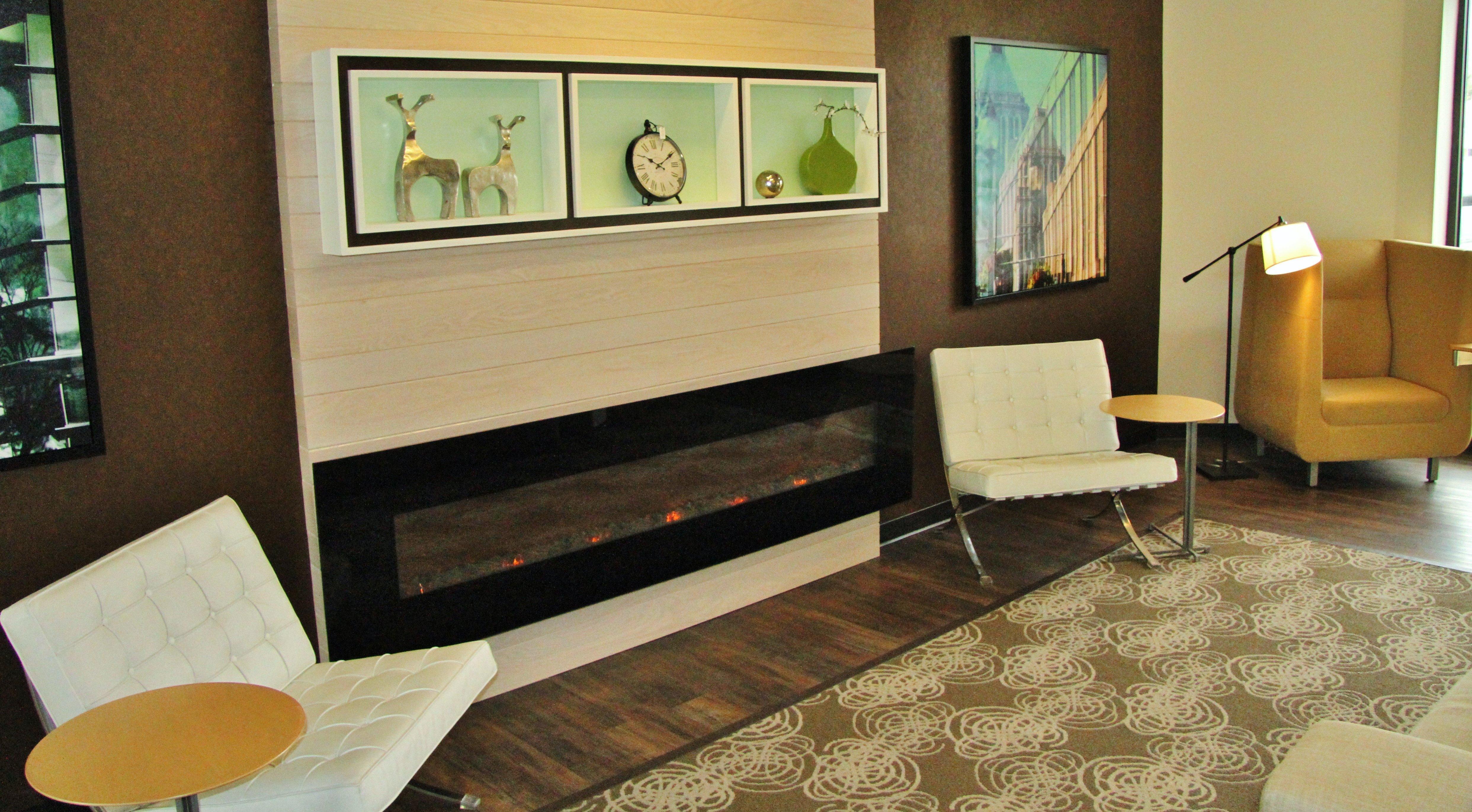 Holiday Inn Greensboro Coliseum By Ihg Екстериор снимка